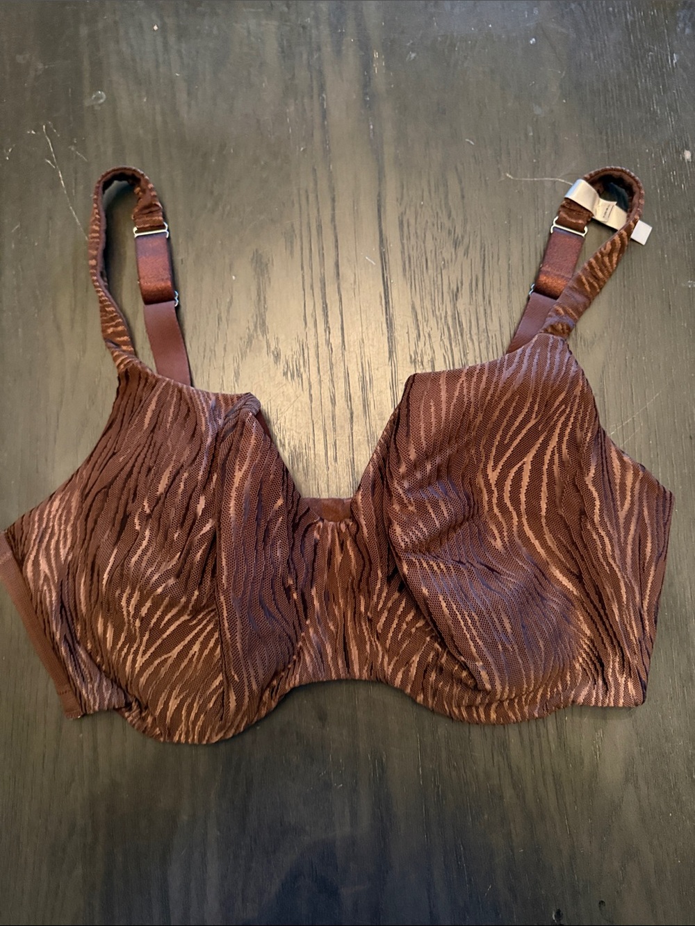 42DD Full Figure Ambrielle Bra with Underwire.  New without Tags